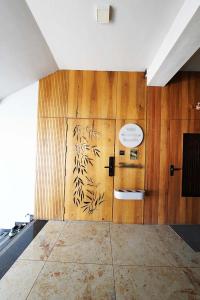 Image of 3240 Sq.ft 4 BHK Apartment / Flat for sale in Randesan, Gandhinagar for Rs. 21000000