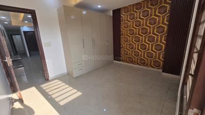 Bedroom Image of 1075 Sq.ft 2 BHK Apartment / Flat for sale in 16th Parkview Gaur Yamuna City, Yeida Greater Noida for Rs. 7000000