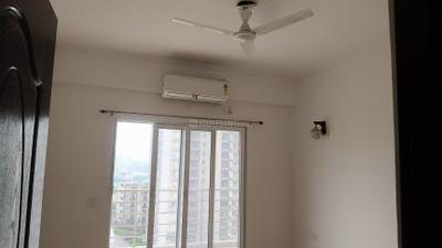 Bedroom Image of 1685 Sq.ft 3 BHK Apartment / Flat for rent in Assotech Blith, Gopalpur Gurgaon for Rs. 42000