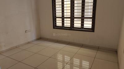 Bedroom Image of 2204 Sq.ft 4 BHK Villa for rent in Ishwar Belle Villa Bungalow, Vinzol Ahmedabad for Rs. 15000
