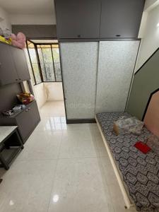Bedroom Image of 670 Sq.ft 3 BHK Apartment / Flat for rent in Grand Riviera, Paldi Ahmedabad for Rs. 50000