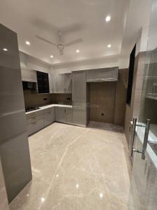 Kitchen Image of 4500 Sq.ft 4 BHK Builder Floor for sale in South Extension II New Delhi for Rs. 350000000