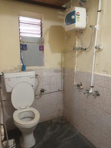 Bathroom Image of 650 Sq.ft 1 BHK Apartment / Flat for rent in Pride Mantri Aangan, Mundhwa Pune for Rs. 28000