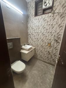 Image of 1440 Sq.ft 3 BHK Builder Floor for rent in GTB Nagar, New Delhi for Rs. 45000