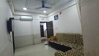 Living Room Image of 1080 Sq.ft 2 BHK Apartment / Flat for sale in Dinesh Kinjal Heights, Vatva Ahmedabad for Rs. 2921000