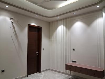 Bedroom Image of 2250 Sq.ft 4 BHK Builder Floor for sale in Paschim Vihar New Delhi for Rs. 48000000