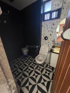 Bathroom Image of 1800 Sq.ft 3 BHK Apartment / Flat for sale in Aristo Anandam, Vaishno Devi Circle Ahmedabad for Rs. 13000000