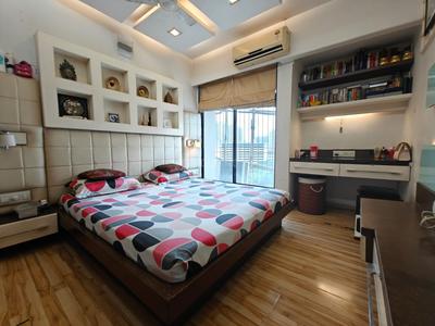 Bedroom Image of 1207 Sq.ft 3 BHK Apartment / Flat for sale in R W Devashree Park, Thane West Thane for Rs. 16000000