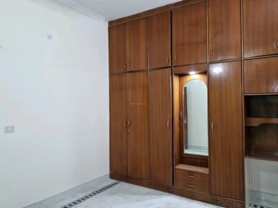 Bedroom Image of 4190 Sq.ft 4 BHK Independent House for rent in Janakpuri New Delhi for Rs. 125000