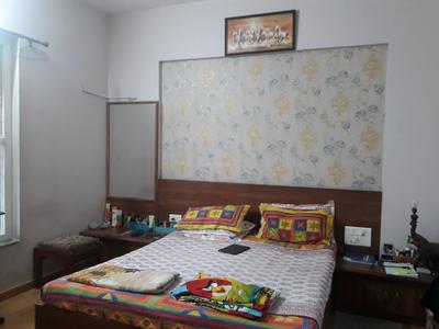 Bedroom Image of 1700 Sq.ft 3 BHK Apartment / Flat for sale in Mohammed Wadi Pune for Rs. 9000000