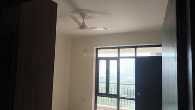 Bedroom Image of 1770 Sq.ft 3 BHK Apartment / Flat for rent in Cosmos Express 99, Sector 99 Gurgaon for Rs. 32000