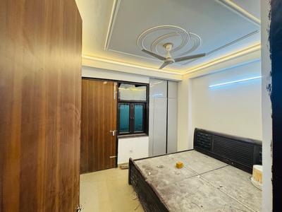 Bedroom Image of 450 Sq.ft 1 BHK Apartment / Flat for sale in Chhattarpur New Delhi for Rs. 2200000