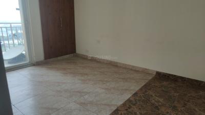 Bedroom Image of 1700 Sq.ft 3.5 BHK Apartment / Flat for rent in Rise Organic Homes Phase 1, Mahurali Ghaziabad for Rs. 26000