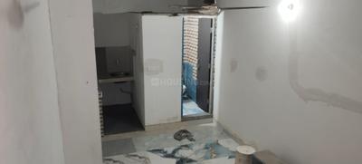 Hall Image of 200 Sq.ft 1 BHK Independent House for rent in Ashok Vihar Phase 2 Gurgaon for Rs. 6000