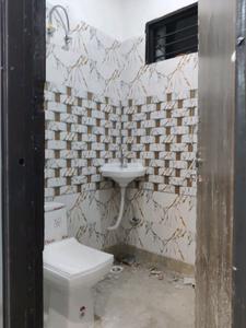 Common Bathroom Image of 920 Sq.ft 3 BHK Builder Floor for sale in Govindpuram Ghaziabad for Rs. 4050000