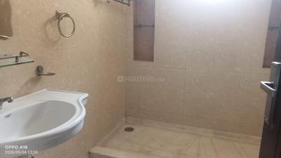 Image of 2925 Sq.ft 4 BHK Builder Floor for rent in Janakpuri, New Delhi for Rs. 75000