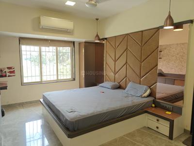 Bedroom Image of 1550 Sq.ft 3 BHK Apartment / Flat for sale in Lokhandwala Complex, Andheri West Mumbai for Rs. 58000000
