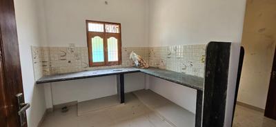 Kitchen Image of 1600 Sq.ft 4 BHK Independent House for sale in Susuwahi Varanasi for Rs. 9500000