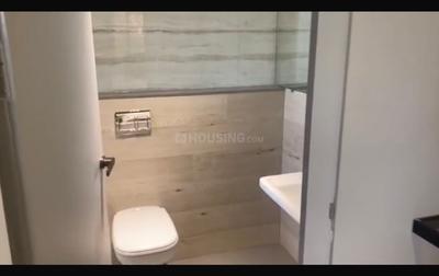 Bathroom Image of 1570 Sq.ft 3 BHK Apartment / Flat for sale in Kumar Parc Residences A2, Hadapsar Pune for Rs. 19900000