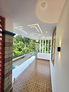 Balcony Image of 1800 Sq.ft 3 BHK Independent House for sale in Kongorppilly Kochi for Rs. 7000000