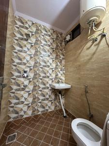 Bathroom Image of 750 Sq.ft 2 BHK Builder Floor for sale in Govindpuri New Delhi for Rs. 5500000