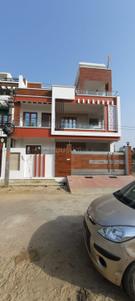 Building Image of 600 Sq.ft 2 BHK Villa for rent in Gomti Nagar Lucknow for Rs. 11000