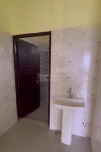 Bathroom Image of 200 Sq.ft 1 RK Studio for rent in Zeta I Greater Noida for Rs. 5500