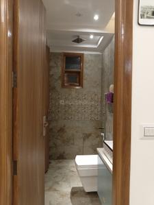 Image of 1125 Sq.ft 4 BHK Apartment / Flat for sale in Sector 25 Dwarka, New Delhi for Rs. 14000000