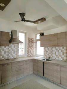 Kitchen Image of 2930 Sq.ft 4 BHK Apartment / Flat for rent in Unitech The Close South, Sector 50 Gurgaon for Rs. 97000