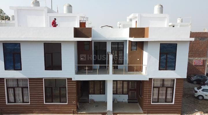 Kingson Green Villa 2 Main Image 1