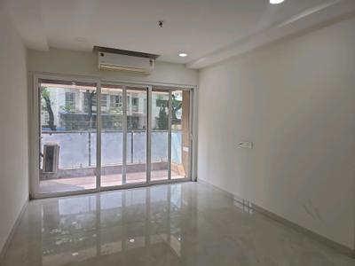 Living Room Image of 3400 Sq.ft 4 BHK Apartment / Flat for sale in Heena Apartment, Juhu Mumbai for Rs. 117500000