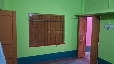 Bedroom Image of 1000 Sq.ft 2 BHK Independent House for rent in Madhyamgram Kolkata for Rs. 5500