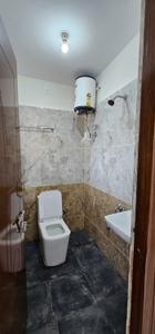 Bathroom Image of 1200 Sq.ft 2 BHK Builder Floor for rent in Kudlu Gate Bengaluru for Rs. 32000