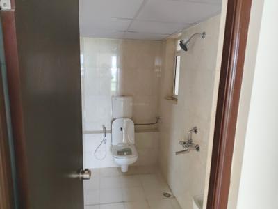Bathroom Image of 550 Sq.ft 1 BHK Apartment / Flat for rent in Puraniks Rumah Bali, Thane West Thane for Rs. 20000