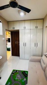 Bedroom Image of 800 Sq.ft 2 BHK Apartment / Flat for rent in Andheri East Mumbai for Rs. 75000