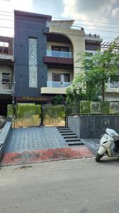 Image of 1500 Sq.ft 1 BHK Apartment / Flat for rent in Sector 2, Faridabad for Rs. 12000