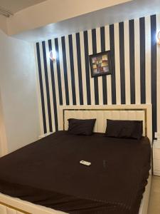 Bedroom Image of 3200 Sq.ft 4 BHK Apartment / Flat for rent in Oranje Castle Phase 3, Gomti Nagar Lucknow for Rs. 120000