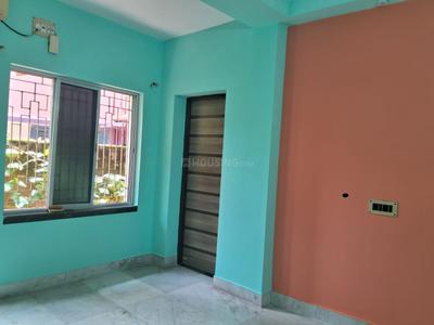 Bedroom Image of 500 Sq.ft 1.5 BHK Builder Floor for rent in Parnasree Pally Kolkata for Rs. 9000