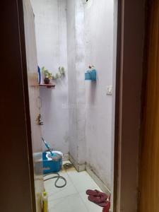 Bathroom Image of 700 Sq.ft 2 BHK Independent House for sale in Madiyava Lucknow for Rs. 4000000