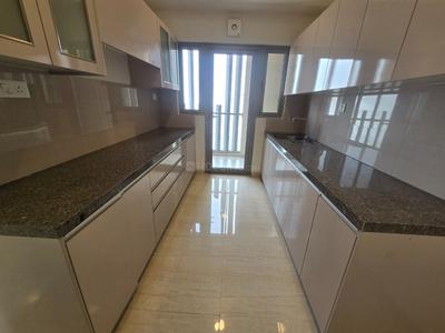 Kitchen Image of 2200 Sq.ft 4 BHK Apartment / Flat for sale in Piramal Aranya, Byculla Mumbai for Rs. 105000000