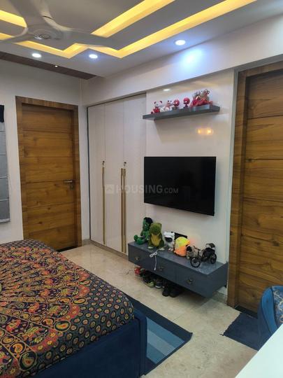 Antriksh Shivalik Apartment Main Image 1