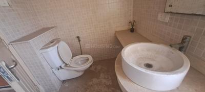 Bathroom Image of 1350 Sq.ft 2 BHK Apartment / Flat for sale in Jaypee Pavilion Court Royale, Sector 128 Noida for Rs. 13000000