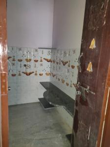 Bathroom Image of 1000 Sq.ft 2 BHK Builder Floor for rent in Neredmet Secunderabad for Rs. 16000