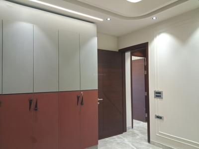Bedroom Image of 2250 Sq.ft 4 BHK Builder Floor for sale in Paschim Vihar New Delhi for Rs. 49000000