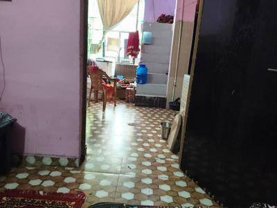 Staircase Image of 600 Sq.ft 3 BHK Independent House for sale in Tarash Mandir Colony Vrindavan for Rs. 6000000