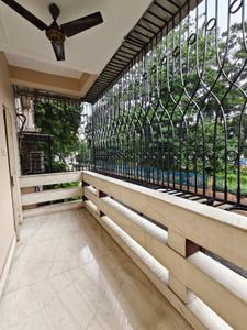 Balcony Image of 2400 Sq.ft 5 BHK Apartment / Flat for rent in Salt Lake City Kolkata for Rs. 119000