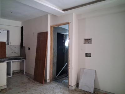 Living Room Image of 1050 Sq.ft 2 BHK Apartment / Flat for sale in Sector 49 Noida for Rs. 4000000