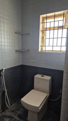 Bathroom Image of 1085 Sq.ft 2 BHK Builder Floor for rent in Horamavu Bengaluru for Rs. 26000