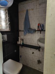Bathroom Image of 960 Sq.ft 2 BHK Apartment / Flat for sale in Belapur CBD Navi Mumbai for Rs. 18000000