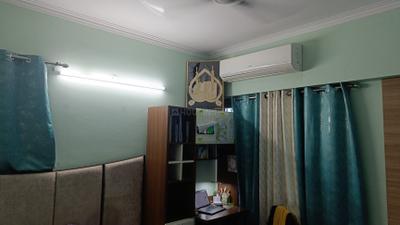 Bedroom Image of 1165 Sq.ft 2 BHK Apartment / Flat for sale in Gaur City 7th Avenue, Noida Extension Greater Noida for Rs. 12500000